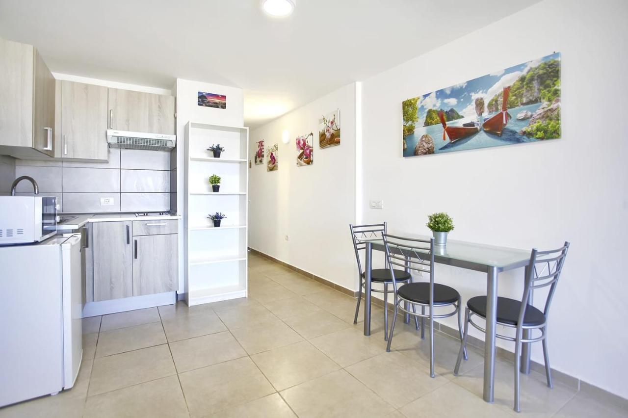 Studio With Sea View In Borinquen Playa Fanabe Exterior foto